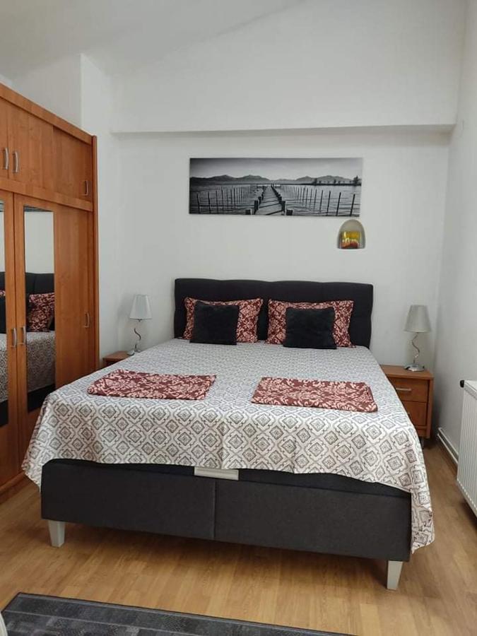 Apartment Amans 1 Pula Buitenkant foto