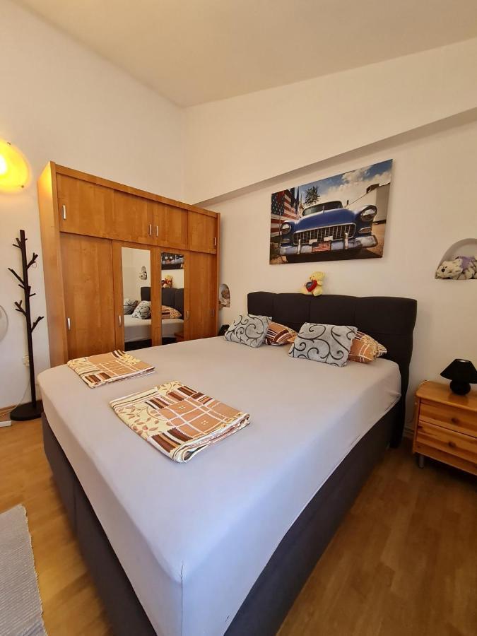 Apartment Amans 1 Pula Buitenkant foto