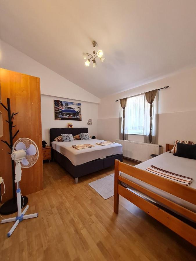 Apartment Amans 1 Pula Buitenkant foto